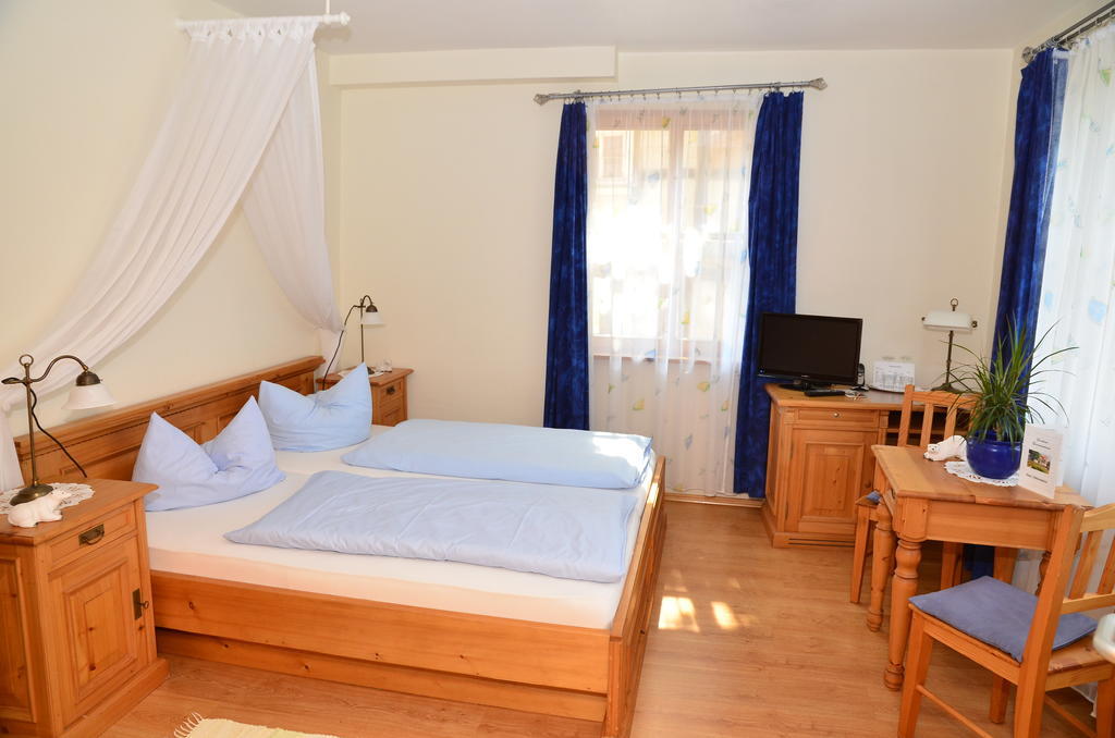 Landhotel Gemeindeschaenke Wanfried Room photo